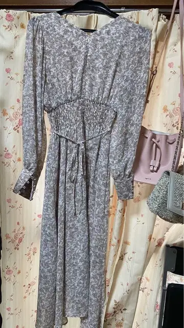 러그나문 원피스