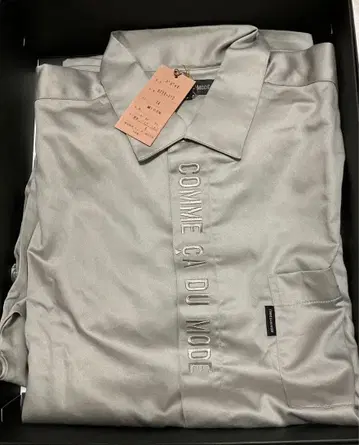 미사용 새상품 꼼사데모드 파자마 L 남성용 긴팔