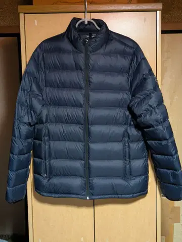 [ 하자품 ] 아바크롬비&피치 다운 자켓 S 사이즈