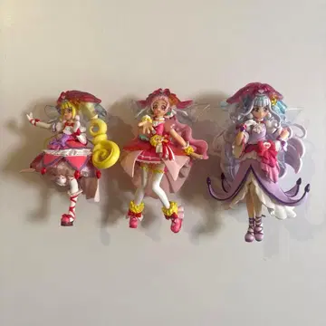 HUG! 프리큐어 피규어 3체 세트