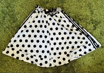 adidas 도트 무늬 플레어 스커트 XS
