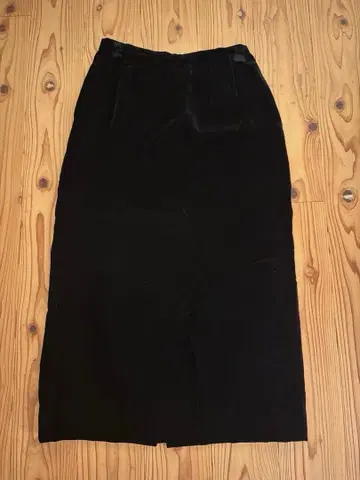 Bellessefeena 타이트 스커트 미사용 택 포함