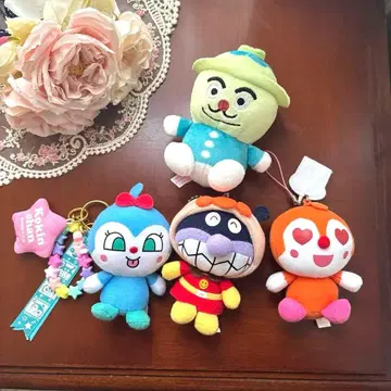 호빵맨 뮤지엄 한정판 세균맨 키링 묶음 판매 짤랑이