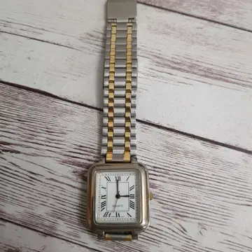 세이코 아날로그 쿼츠 여성용 손목시계