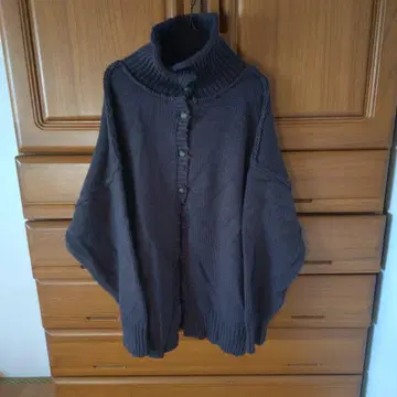 다크 그레이 하이넥 니트 가디건