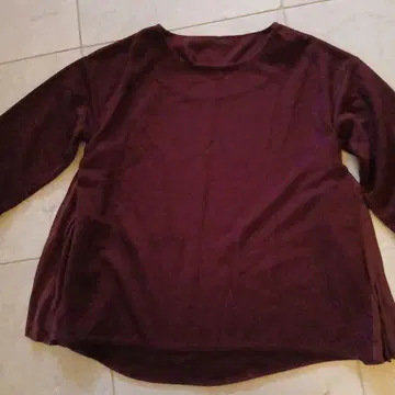 버건디 심플 긴팔 상의