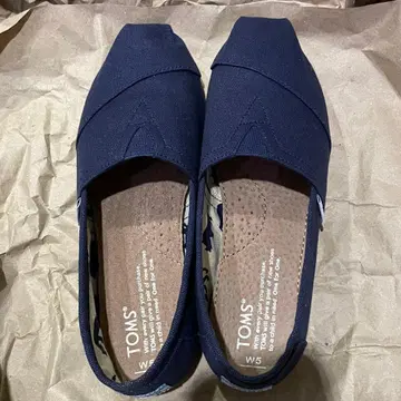 [ 새상품급 ] TOMS 22 네이비 슬립온 톰스 클래식