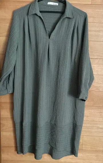 그린 7부 소매 튜닉