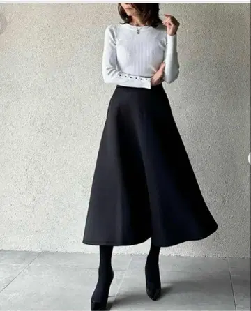 SYSORUS 에어로단폴 스커트 블랙 38