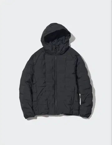 새상품급 유니클로 퍼프 테크 후드티 남성용 XL 블랙 464021