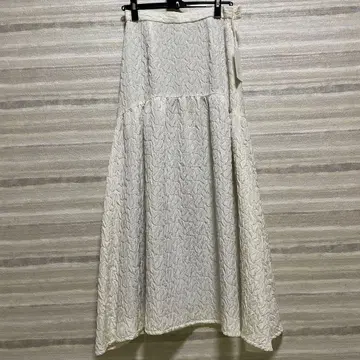 BEAUTY&YOUTH UNITED ARROWS 플레어 스커트 화이트