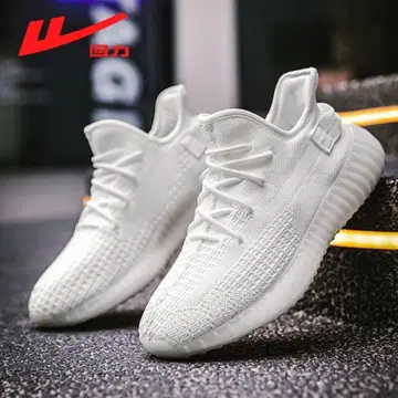 화이트 메쉬 스니커즈