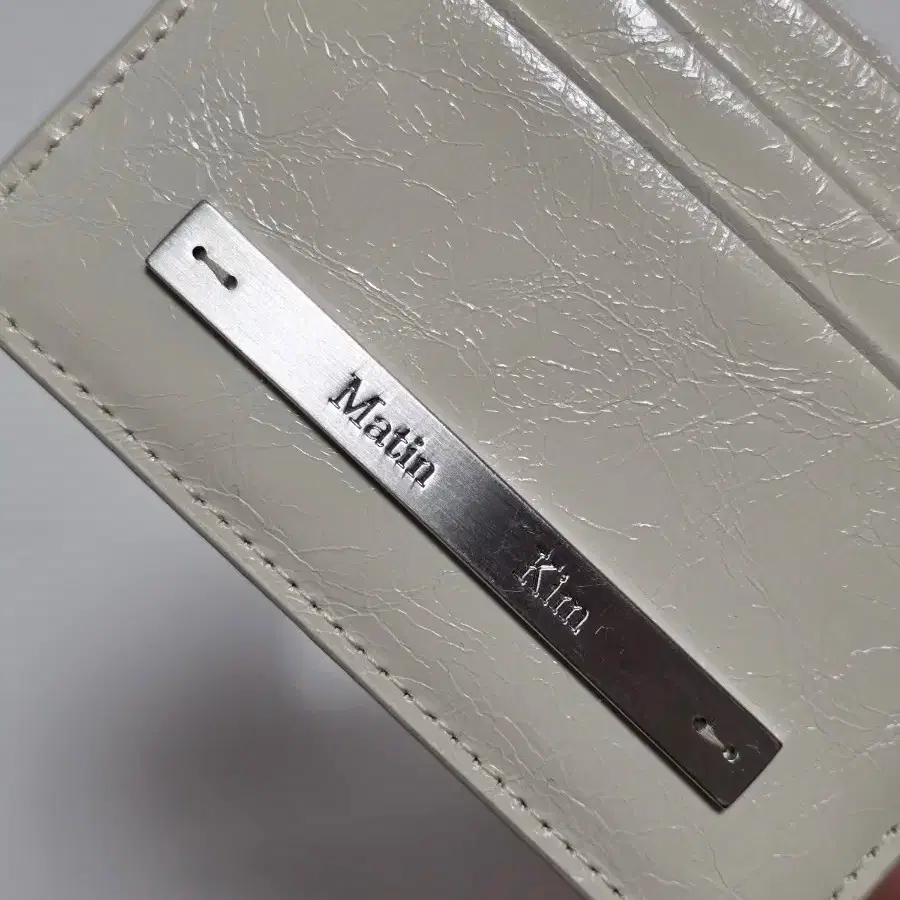 MATIN KIM | 마뗑킴 Matin Kim Glossy Card Wallet Ivory #마뗑킴,#마뗑킴지갑,#마뗑킴카드지갑,#마뗑킴카드  on Bunjang Global Site.