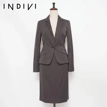 새상품급 INDIVI 셋업 스커트 수트 그레이 사이즈 36