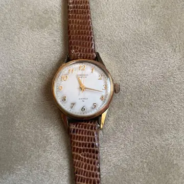 SEIKO 수동 와인딩 시계 화이트 다이얼 골드 컬러 케이스