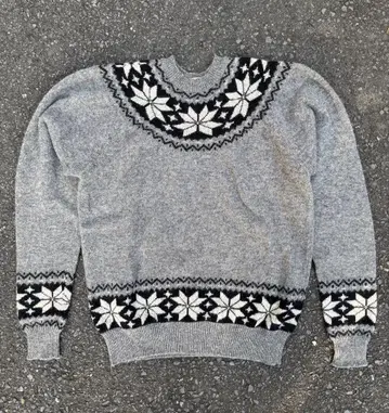 GOOD ENOUGH 그레이 노르딕 무늬 울 스웨터 L