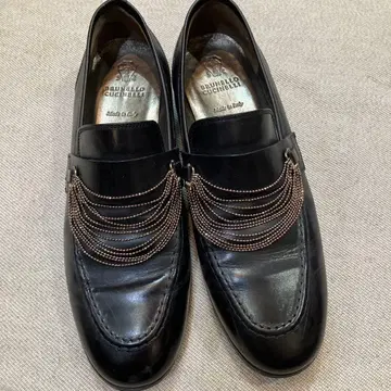 BRUNELLO CUCINELLI 블랙 로퍼