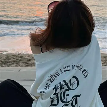 Shoko x SUREVE 프린트 로고 풀오버 아베일 SP