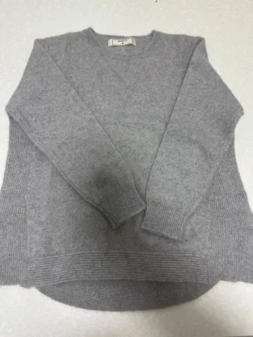 MERVEILLE H. 그레이 긴팔 스웨터