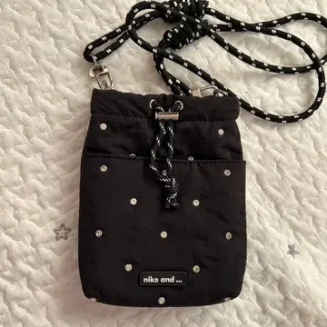 니코앤드 비쥬 복조리 숄더백