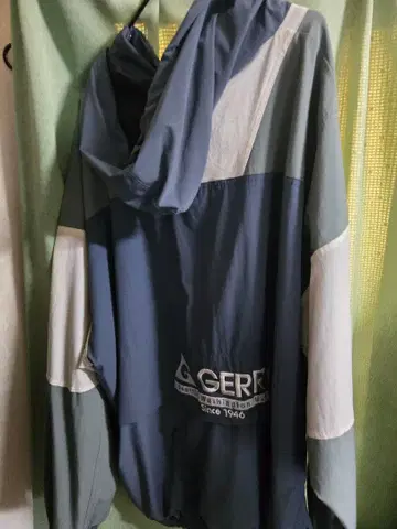 BEAMS HERAT GERRY 오버 사이즈 블루종