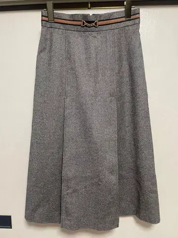 ANAYI 아나이 그레이 A라인 롱 스커트