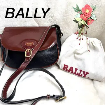 발리 숄더백 가죽 미니 사코슈 주름 가공 블랙 브라운