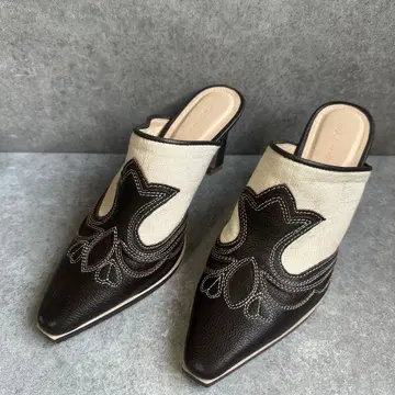 GRACE CONTINENTAL 웨스턴 뮬 샌들 37