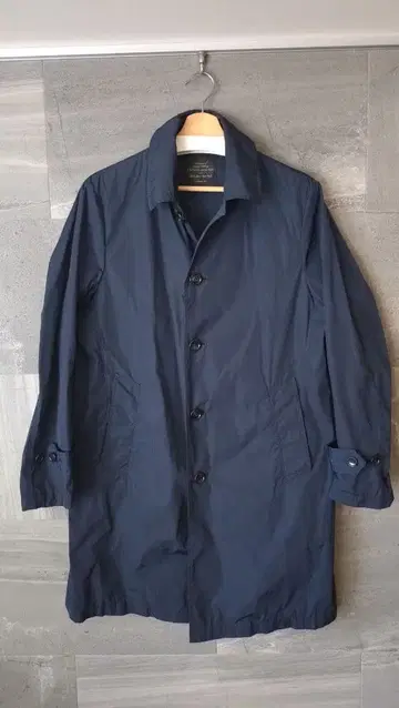 컨디션 최상 UNITED ARROWS 스텐카라 코트/M/네이비/나일론