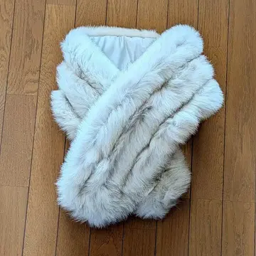 성인식용 퍼 라운드 숄