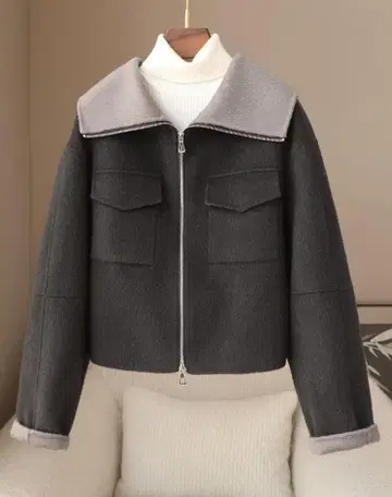 새상품 멜로우한 분위기의 캐시미어 혼방 울 여성용 하프 코트