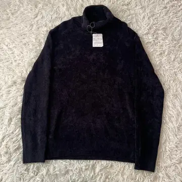 미사용 새상품 택 포함 ZERO by TORNADO MART 터틀 니트