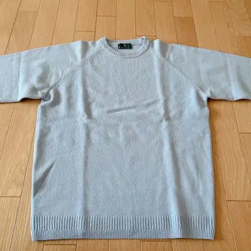 새상품급 BASICS 울 스웨터