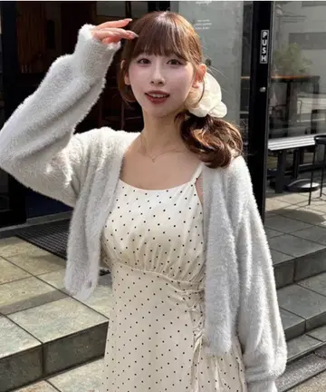 one after another NICE CLAUP 페더 숏 가디건