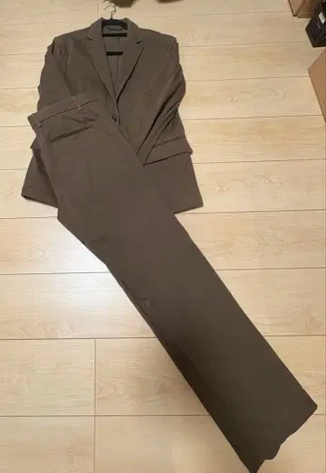 GLOBAL WORK 브라운 캐주얼 수트