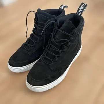 닥터마틴 카말 스웨이드