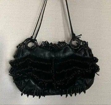 JAMIN PUECH 비즈 장식 블랙 미니 백