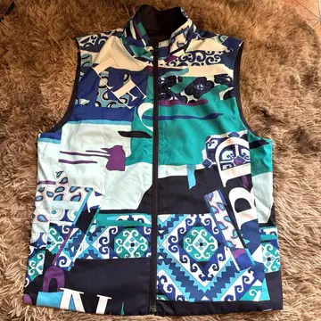 LEONARDSPORT 리버서블 슬리브리스 아우터 40 사이즈