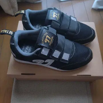 세타가야 스니커즈 97