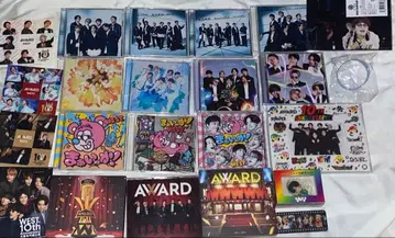 WEST. 굿즈 묶음 판매