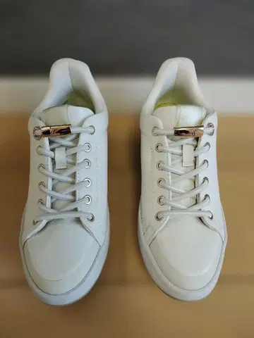 fitfit 여성용 스니커즈 발수 핸즈프리 22.5cm 화이트