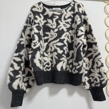 DISCOAT 디스코트 자카드 총 패턴 니트 F 상의