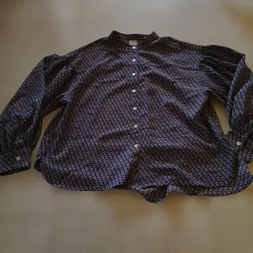 기하학 패턴 긴팔 셔츠 ELLE