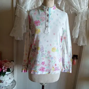 레오나르 꽃무늬 긴팔 티셔츠