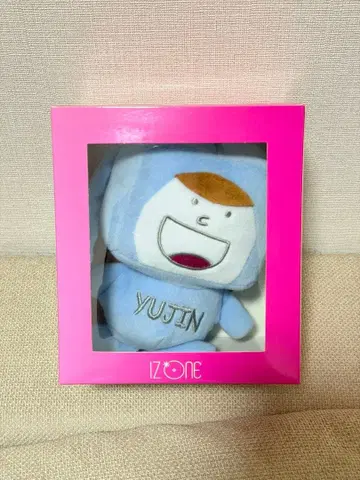 [ 미개봉 새상품 ] IZ*ONE 유진 JFC 가입 혜택 봉제 인형