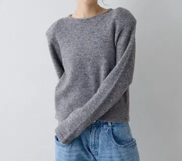 드로잉 넘버스 니트 파워 숄더 니트