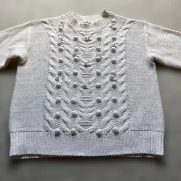 갤러리 비스콘티 화이트 케이블 니트 스웨터 긴팔