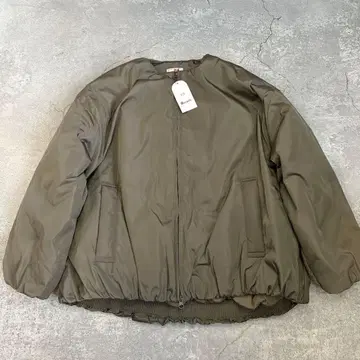마오메이드 카키 나일론 점퍼 미사용 새상품