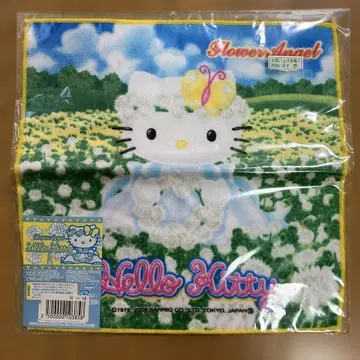 헬로키티 지역 한정 플라워 엔젤 미니 타월