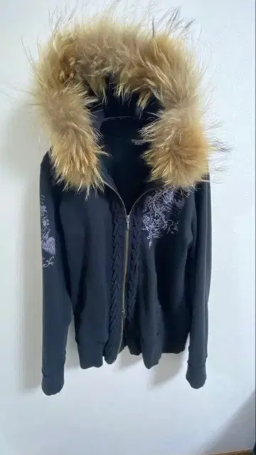 TORNADO MART 후드티 레이스업 해골